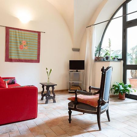 Characteristic Apartment In The Center Of Florenz Exterior foto